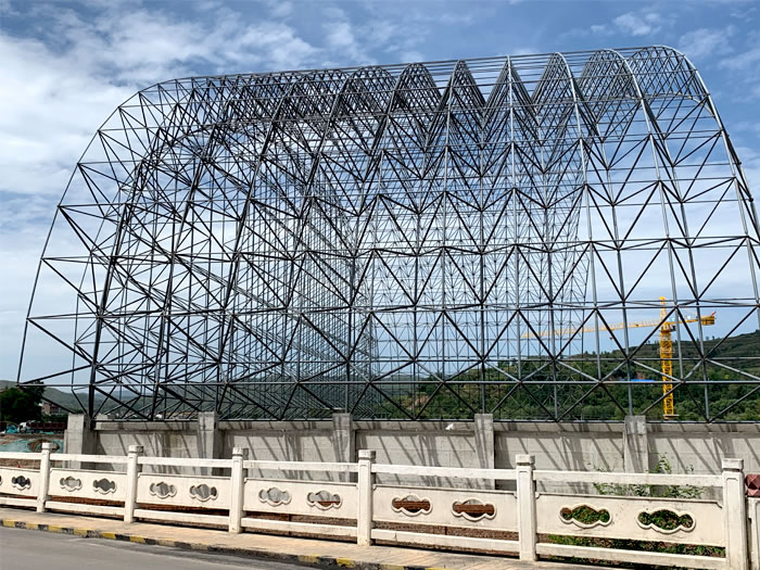 昆山山寨矿储煤棚网架